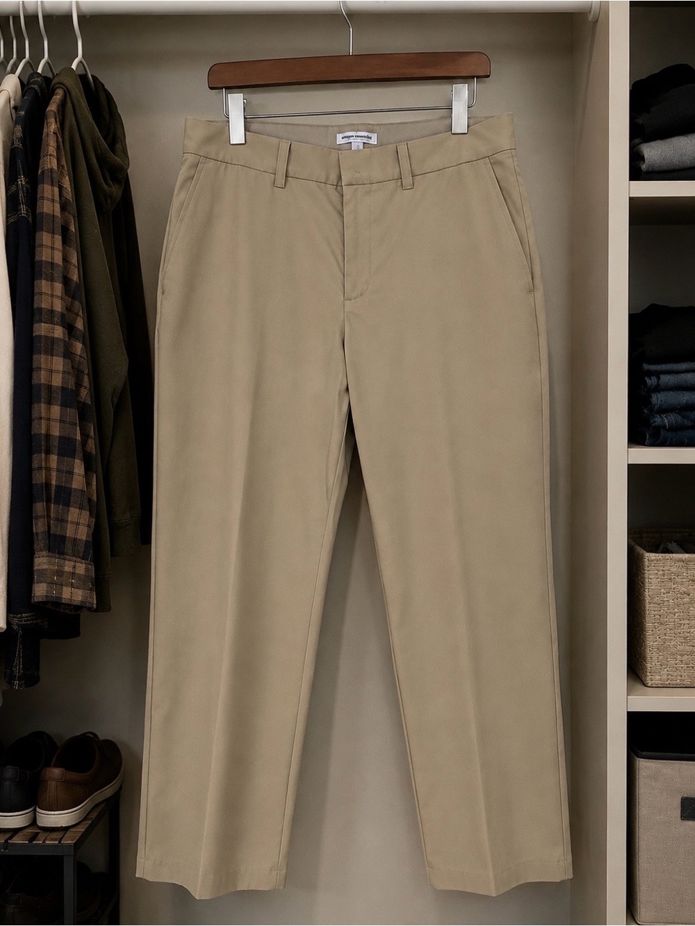 Amazon Essentials Men’s Tan Khaki Chino Pants 48W x 28L Classic Fit